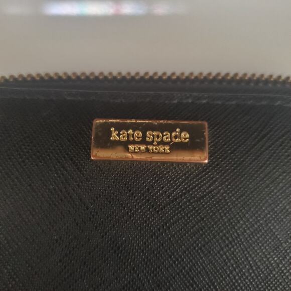 Kate Spade New York Zippered Bi-fold Wallet Travel Card Case Black - Picture 2 of 15